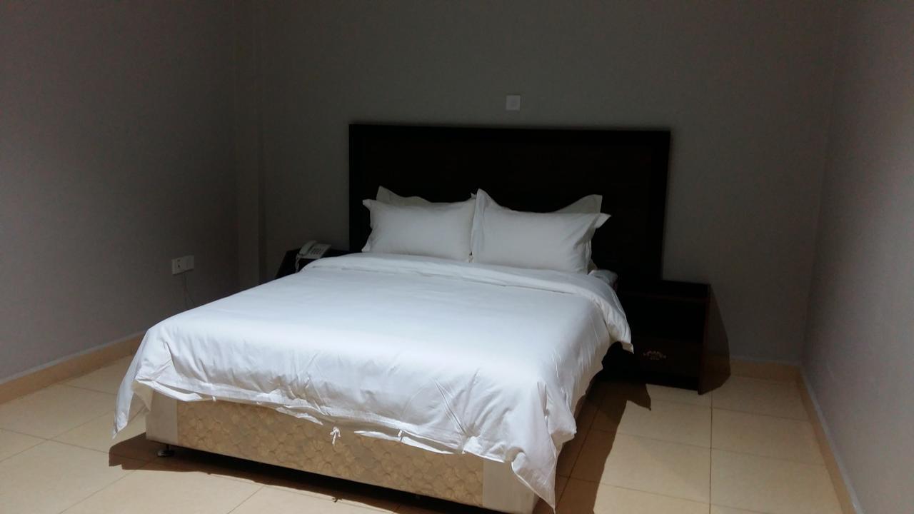 Easy View Hotel Mbarara Zewnętrze zdjęcie