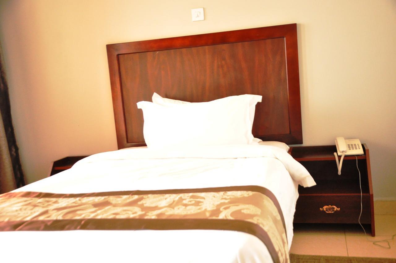 Easy View Hotel Mbarara Zewnętrze zdjęcie