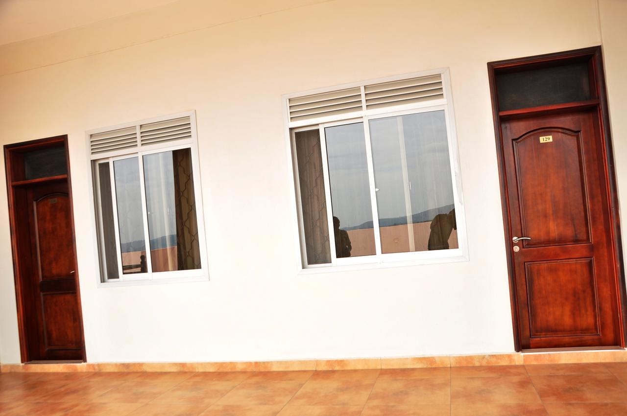 Easy View Hotel Mbarara Zewnętrze zdjęcie