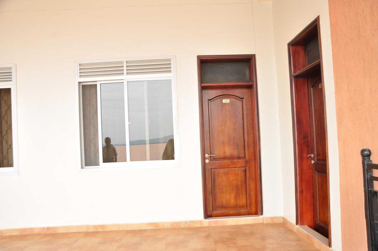 Easy View Hotel Mbarara Zewnętrze zdjęcie