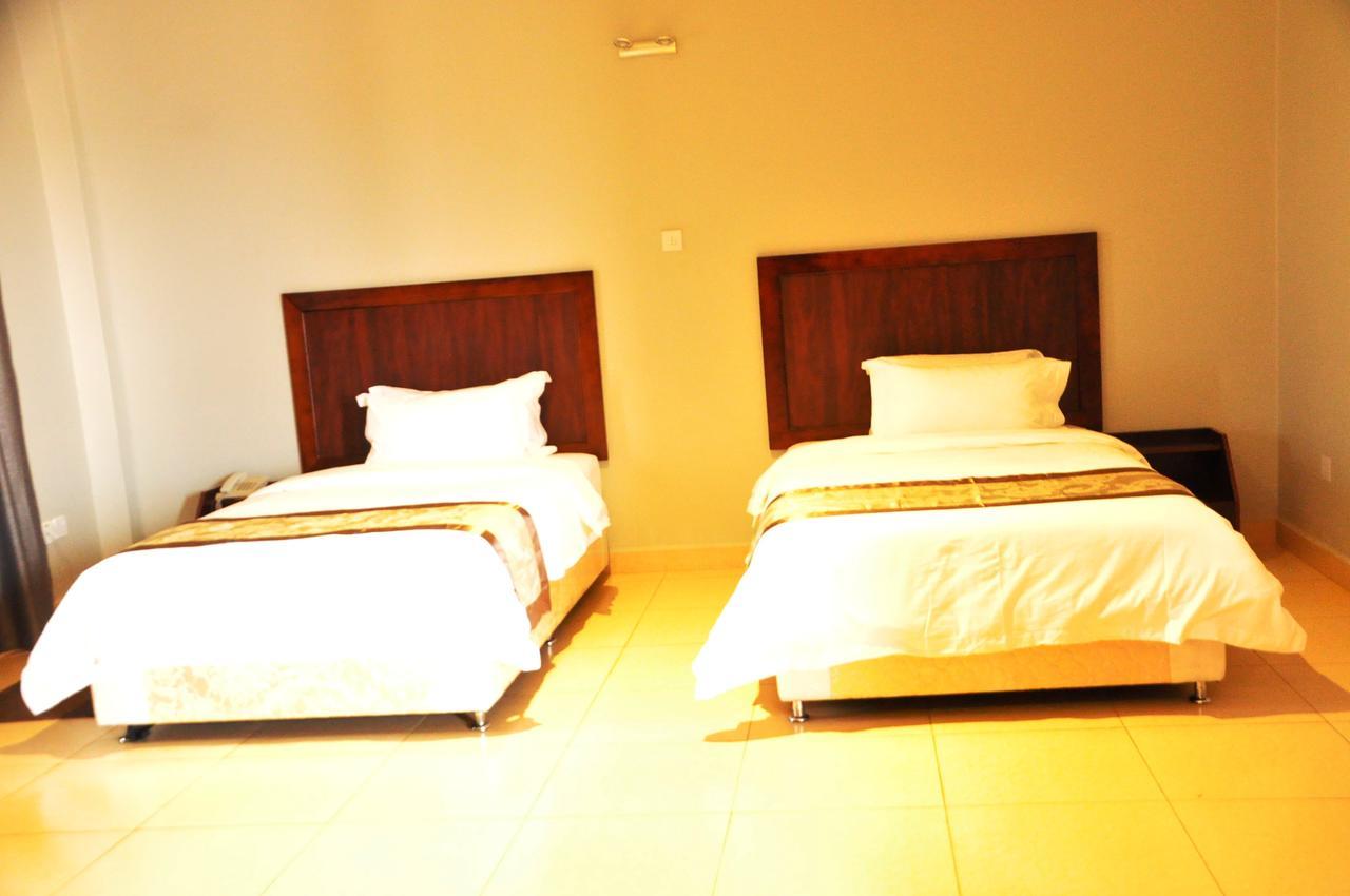 Easy View Hotel Mbarara Zewnętrze zdjęcie