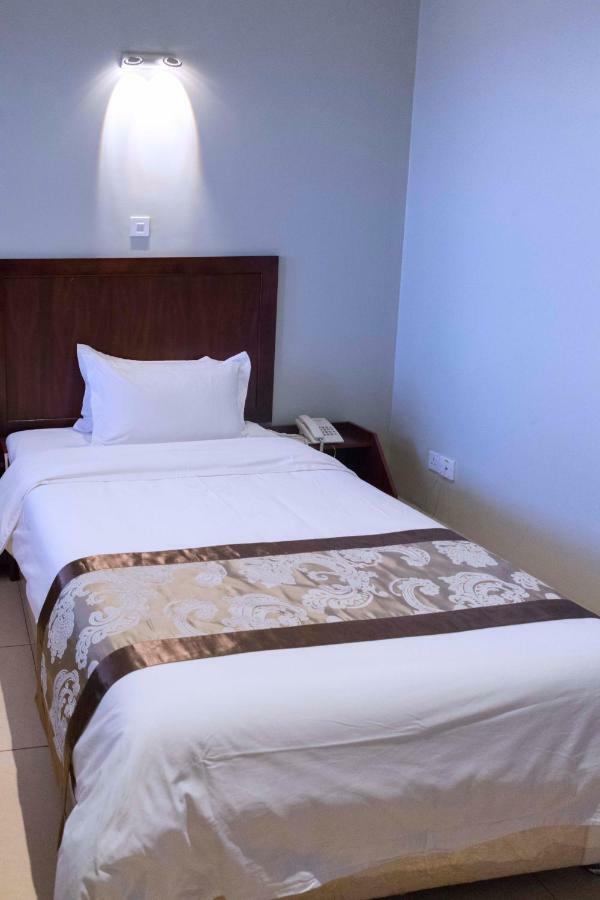 Easy View Hotel Mbarara Zewnętrze zdjęcie