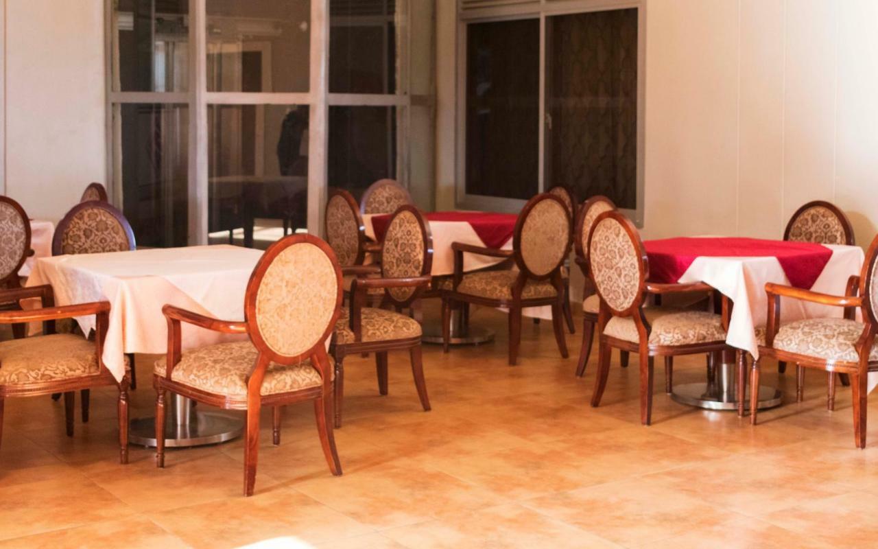 Easy View Hotel Mbarara Zewnętrze zdjęcie