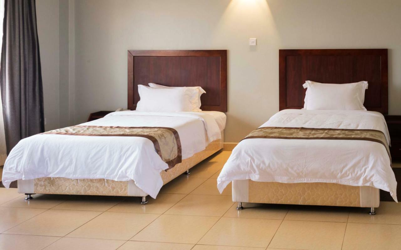 Easy View Hotel Mbarara Zewnętrze zdjęcie